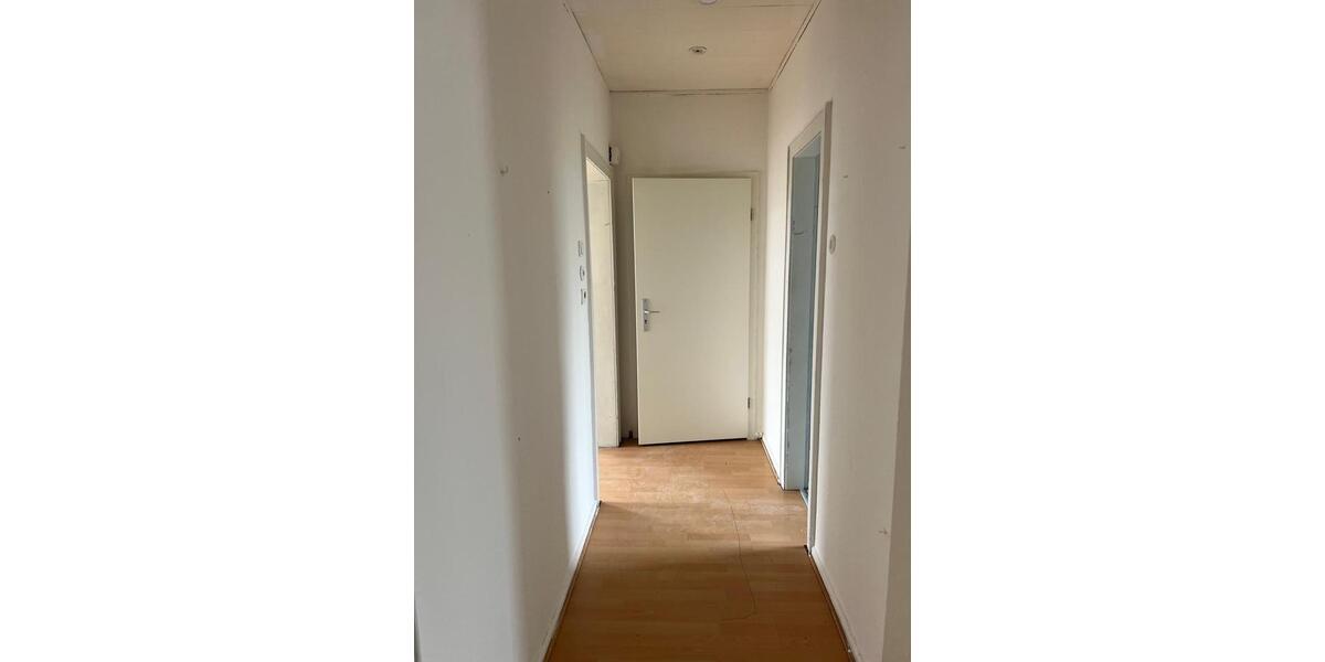 Etagenwohnung Duisburg Beeck - 2 Zimmer, 75 m&sup2;, 560&euro; | Angebot:25972346