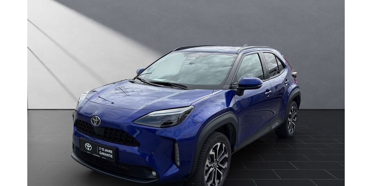 Toyota Yaris Cross 3.181 km 25.849 &euro; Wesel 46485