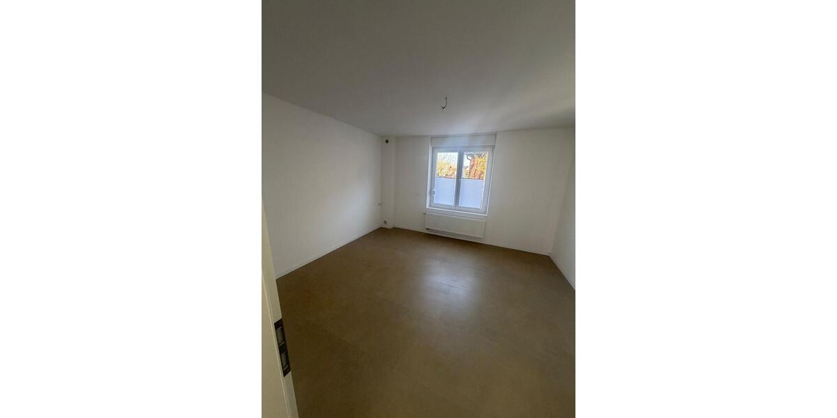 Reihenhaus Weeze - 2 Zimmer, 85 m&sup2;, 1.200&euro; | Angebot:26475246