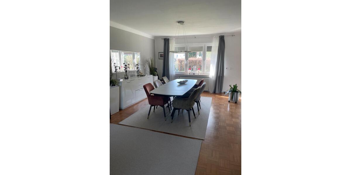Erdgeschoßwohnung Isselburg - 4 Zimmer, 150 m&sup2;, 1.100&euro; | Angebot:25843796