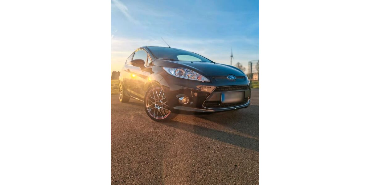 Ford Fiesta 172.000 km 3.699 &euro; Rees 46459