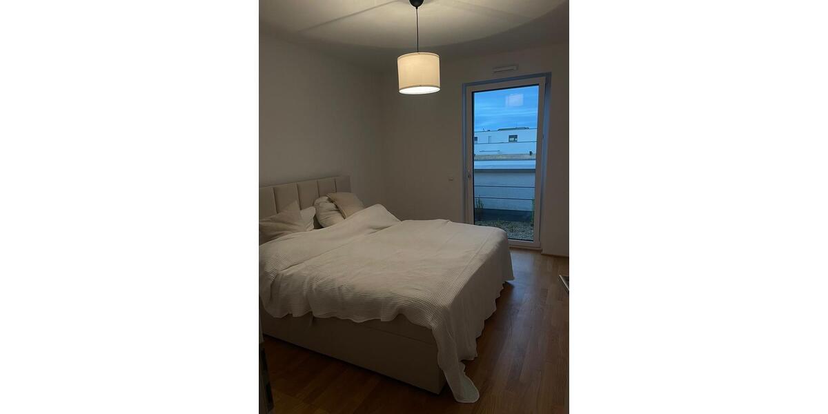 Einfamilienhaus Moers - 4 Zimmer, 93 m&sup2;, 1.680&euro; | Angebot:25782659