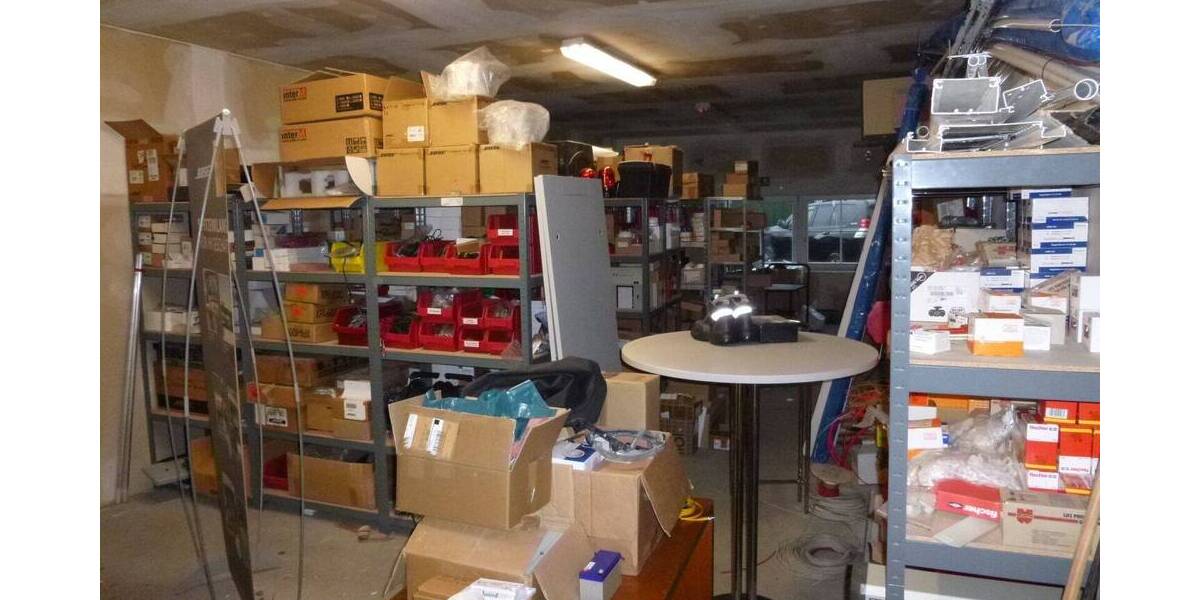 Gewerbeobjekt Dinslaken Hiesfeld - 5 Zimmer, 160 m&sup2;, 1.395&euro; | Angebot:25937598