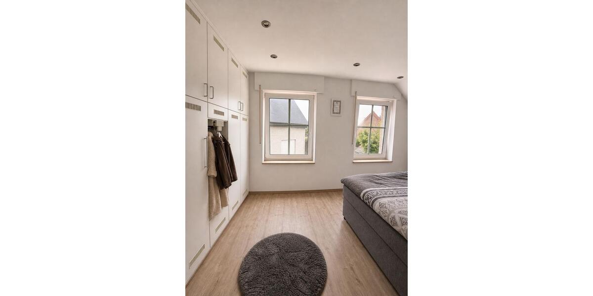 Reihenhaus Wesel - 5 Zimmer, 97 m&sup2;, 359.000&euro; | Angebot:27618159