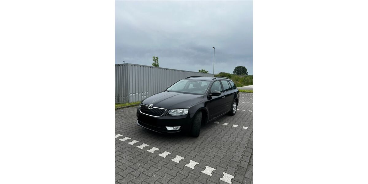 Skoda Octavia 134.500 km 6.999 &euro; Rees 46459