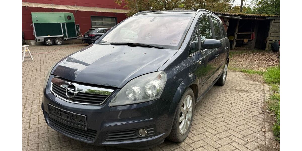 Opel Zafira 226.000 km 1.200 &euro; Bocholt 46395