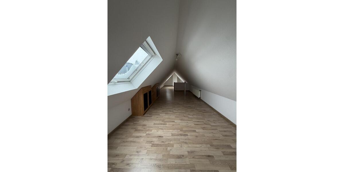 Dachgeschoßwohnung Rhede - 3 Zimmer, 90 m&sup2;, 795&euro; | Angebot:23650227