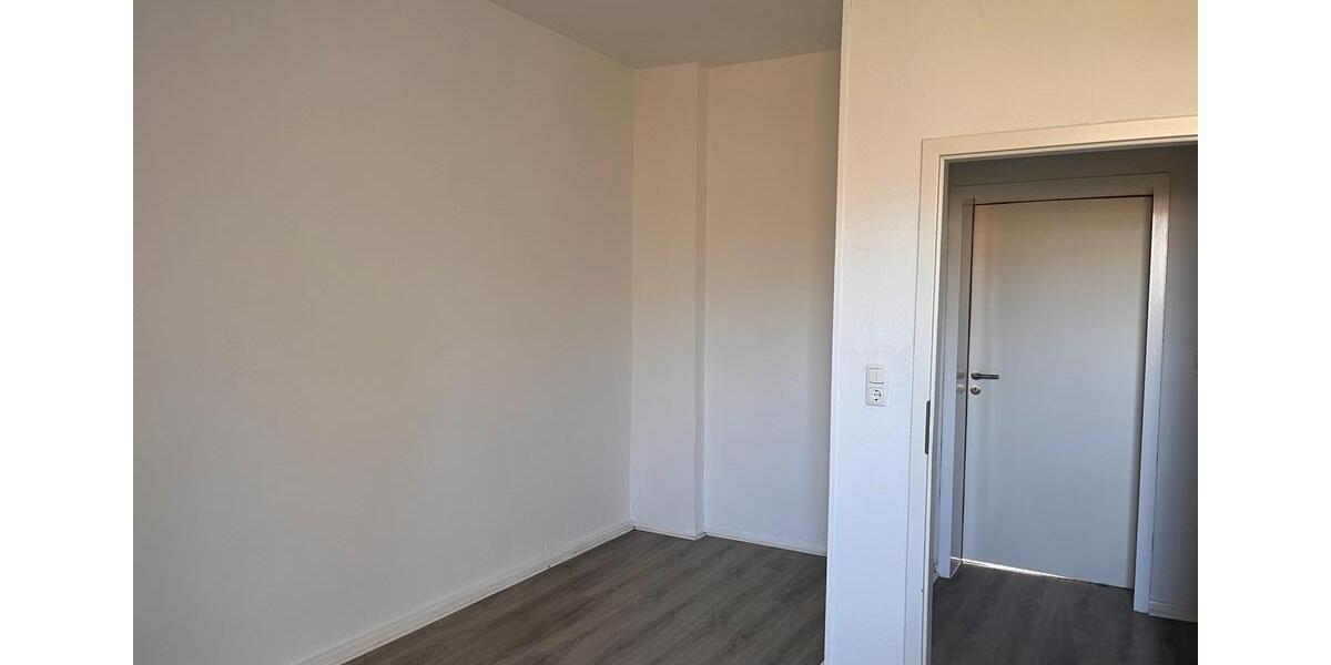 Etagenwohnung Duisburg Mittelmeiderich - 2 Zimmer, 54 m&sup2;, 560&euro; | Angebot:25764270