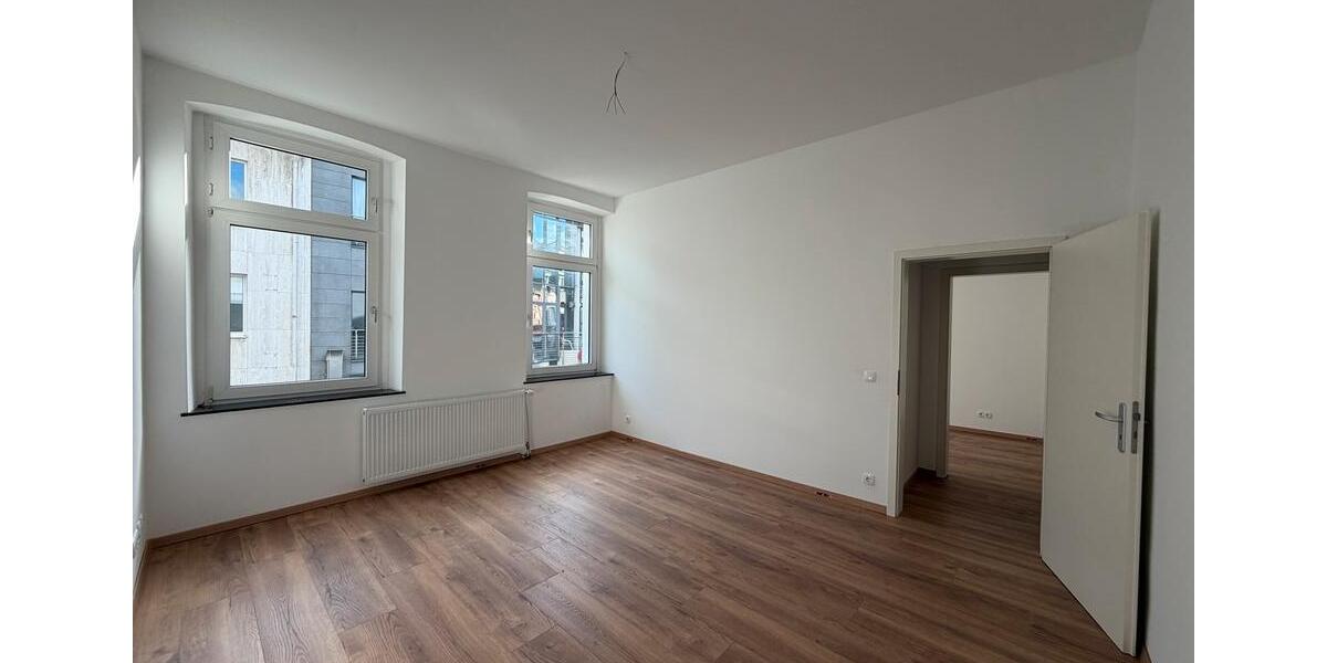 Etagenwohnung Moers - 1 Zimmer, 65 m&sup2;, 1.110&euro; | Angebot:25981088