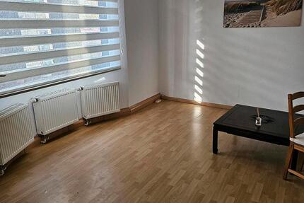 Wohnung Duisburg Rheinhausen - 1 Zimmer, 82 m&sup2;, 700&euro; | Angebot:24272978