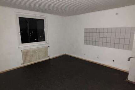 Wohnung Duisburg Beeck - 3 Zimmer, 90 m&sup2;, 420&euro; | Angebot:26113749