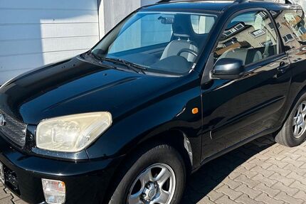 Toyota RAV 4 239.000 km 3.900 &euro; Duisburg 47058