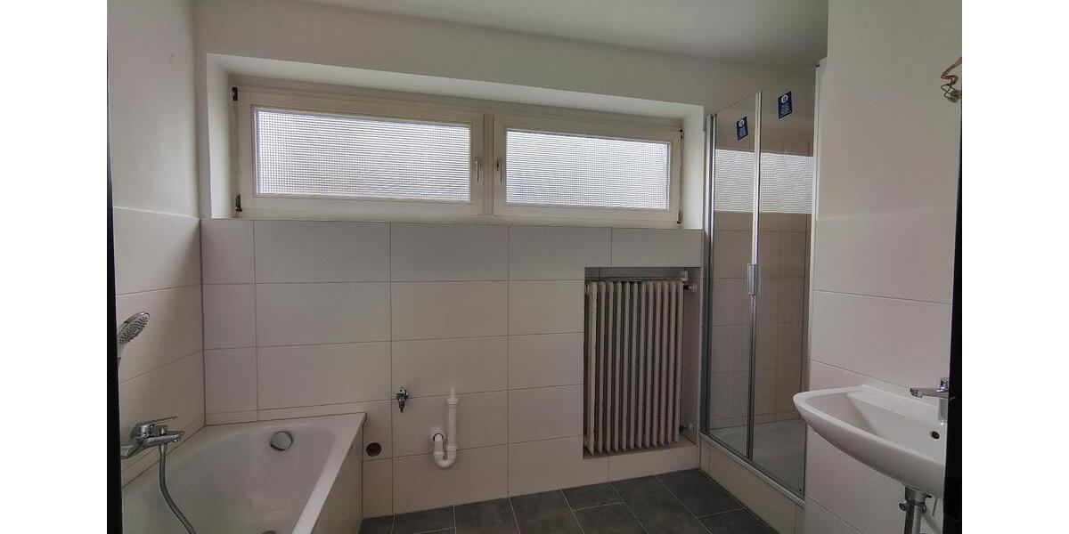 Einfamilienhaus Kalkar - 11 Zimmer, 282 m&sup2;, 490.000&euro; | Angebot:25637232