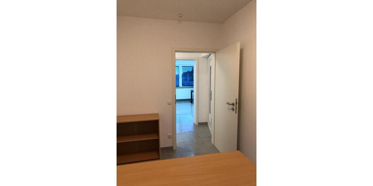 Gewerbeobjekt Oberhausen - 650&euro; | Angebot:25245949