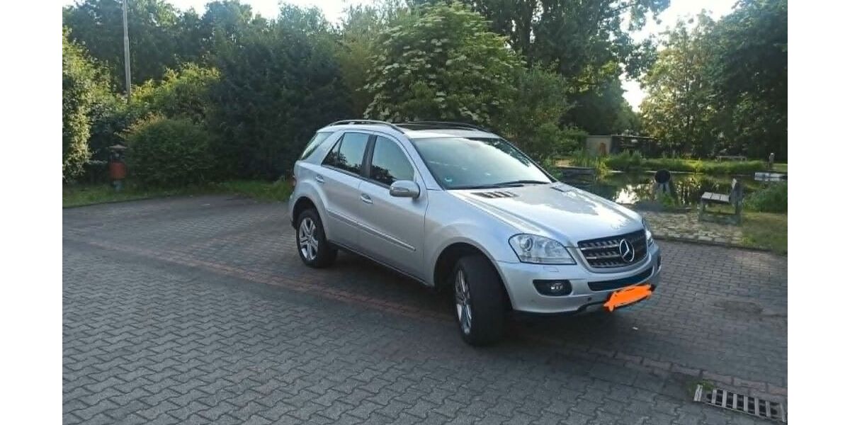 Mercedes-Benz ML 280 110.000 km 14.990 &euro; Kerken 47647