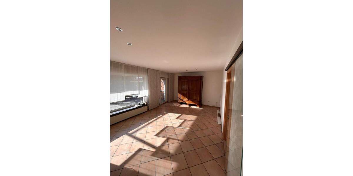 Reihenhaus Wesel - 4 Zimmer, 135 m&sup2;, 300.000&euro; | Angebot:25666297