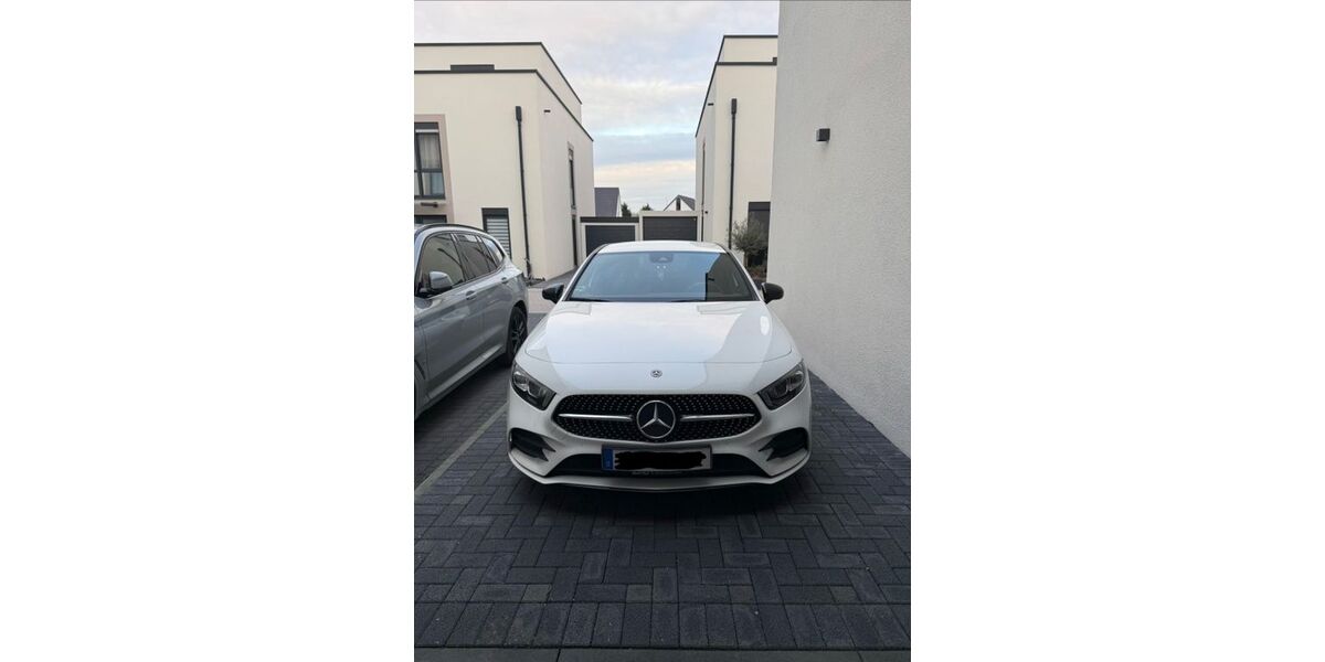 Mercedes-Benz A 200 101.000 km 22.900 &euro; Bottrop 46244
