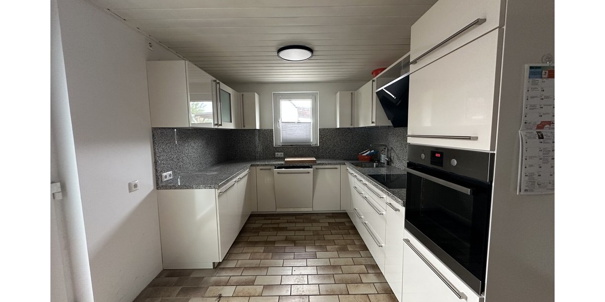 Kapitalanlage oder Eigenheim – modernisiertes Reihenmittelhaus mit PV-Anlage - Reihenmittelhaus Weeze | Angebot:26507184