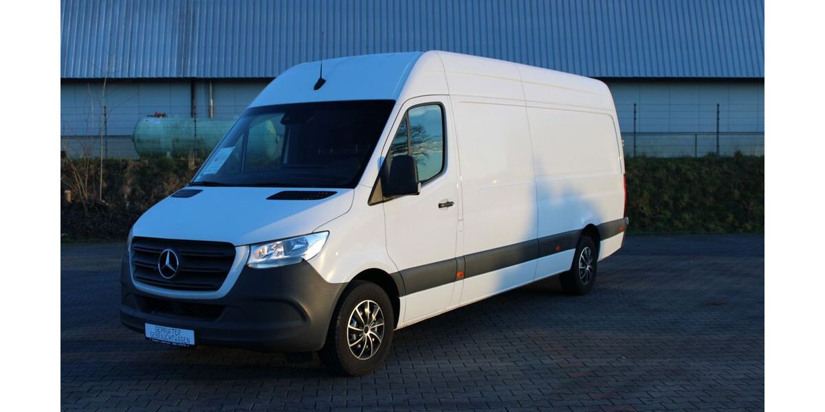 Mercedes-Benz Sprinter 105.000 km 33.290 &euro; Uedem 47589