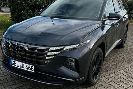 Hyundai TUCSON 80.000 km 22.900 &euro; Kevelaer 47623