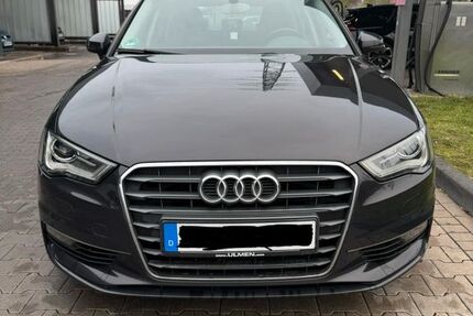 Audi A3 280.000 km 8.700 &euro; Dinslaken 46539