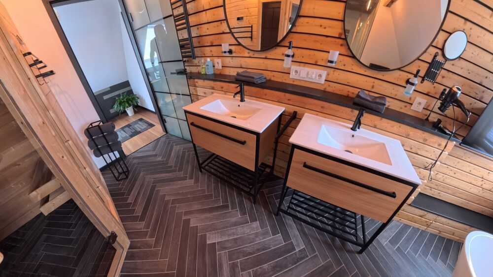 Exklusives Investment mit Ferienwohnung & vermietetem Reihenhaus in Weeze - Reihenmittelhaus Weeze | Angebot:26650063