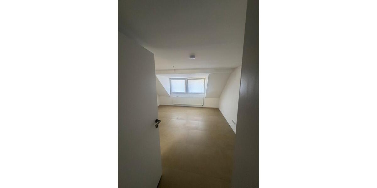 Reihenhaus Weeze - 2 Zimmer, 85 m&sup2;, 1.200&euro; | Angebot:26475246