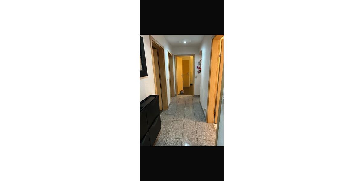 Maisonettenwohnung Duisburg Hamborn - 6.5 Zimmer, 165 m&sup2;, 1.350&euro; | Angebot:26038163