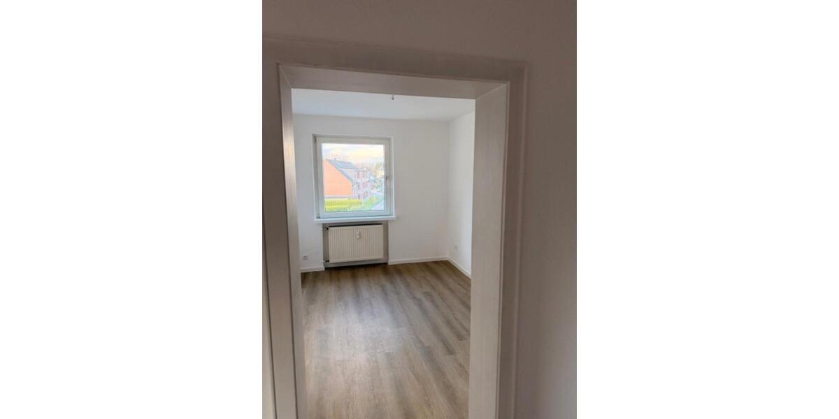 Etagenwohnung Duisburg Hochheide - 3 Zimmer, 79 m&sup2;, 850&euro; | Angebot:25305729