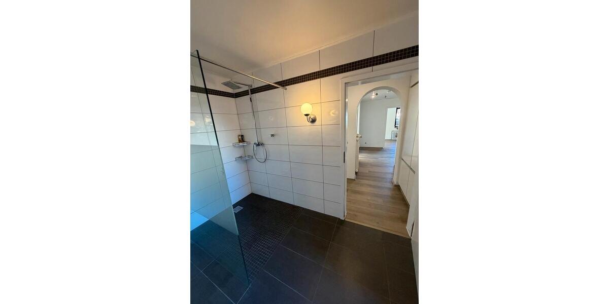 Erdgeschoßwohnung Duisburg Walsum - 3.5 Zimmer, 94 m&sup2;, 1.150&euro; | Angebot:25258859